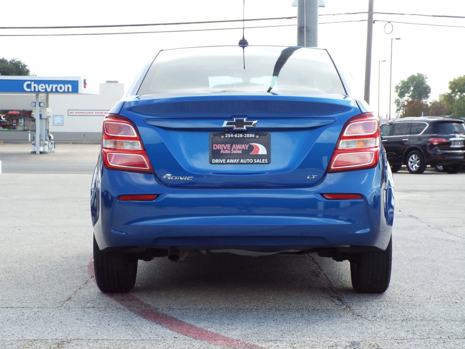 Used 2019 Chevrolet Sonic LT image 6