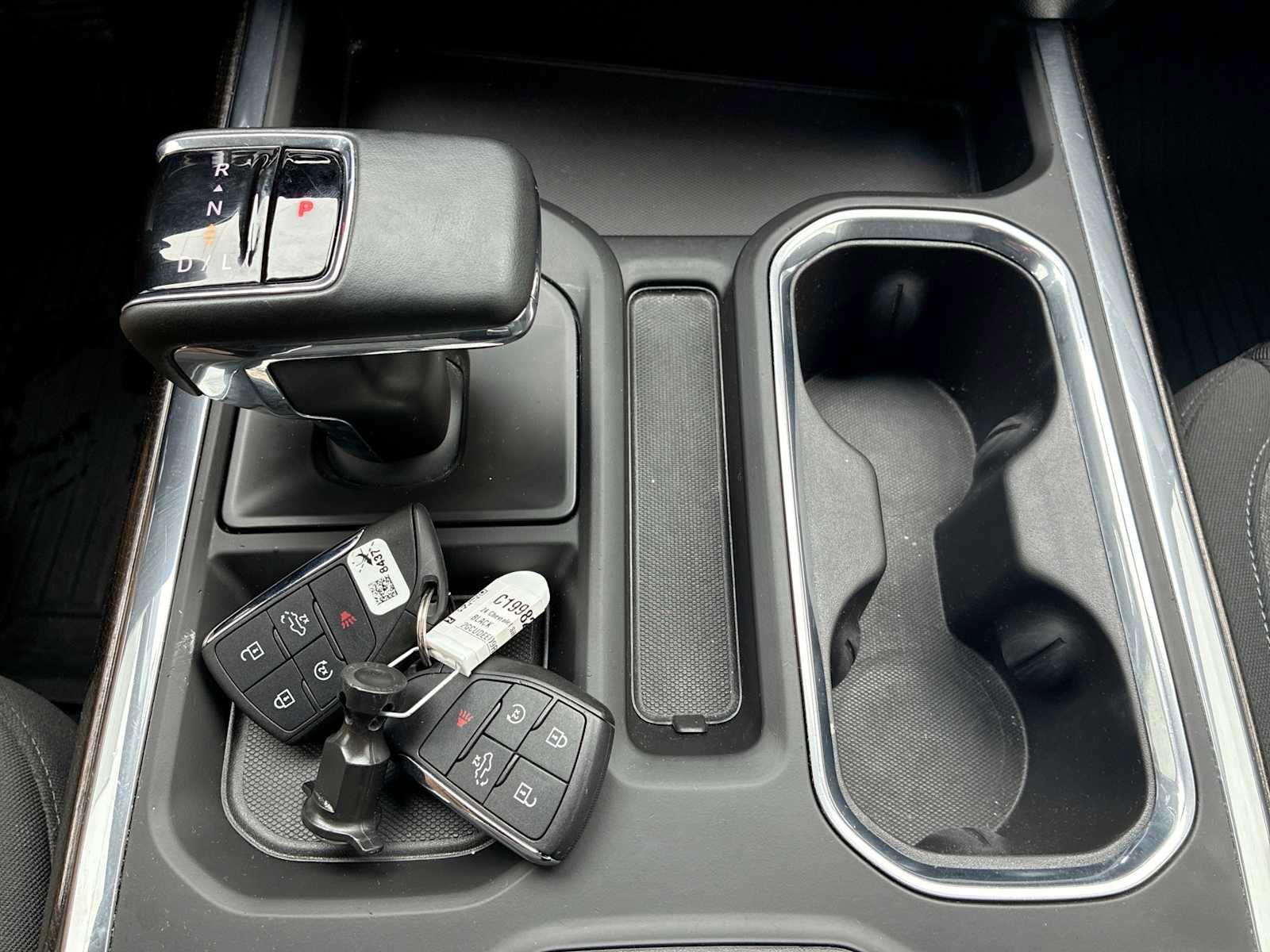 Used 2024 Chevrolet Silverado 1500 RST image 16