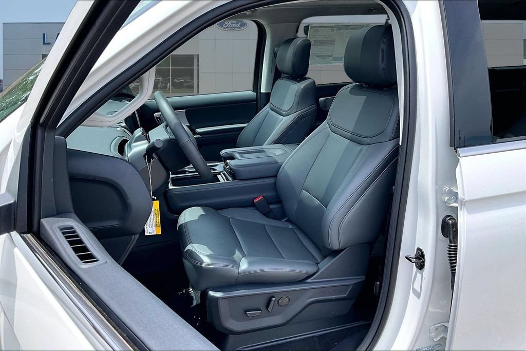 New 2026 Ford Expedition Max Active AWD/4WD image 26