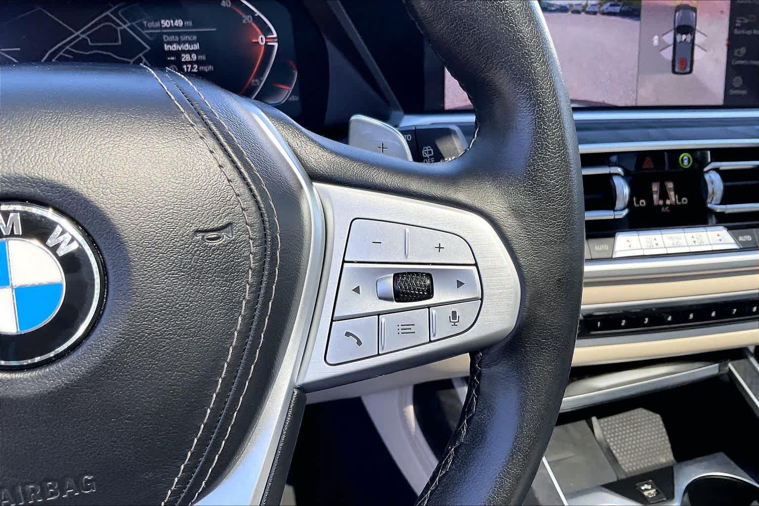 Used 2022 BMW X7 xDrive40i w/ Premium Package AWD/4WD image 27