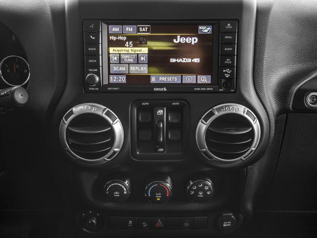 Used 2017 Jeep Wrangler Unlimited Rubicon w/ Connectivity Group AWD/4WD image 10