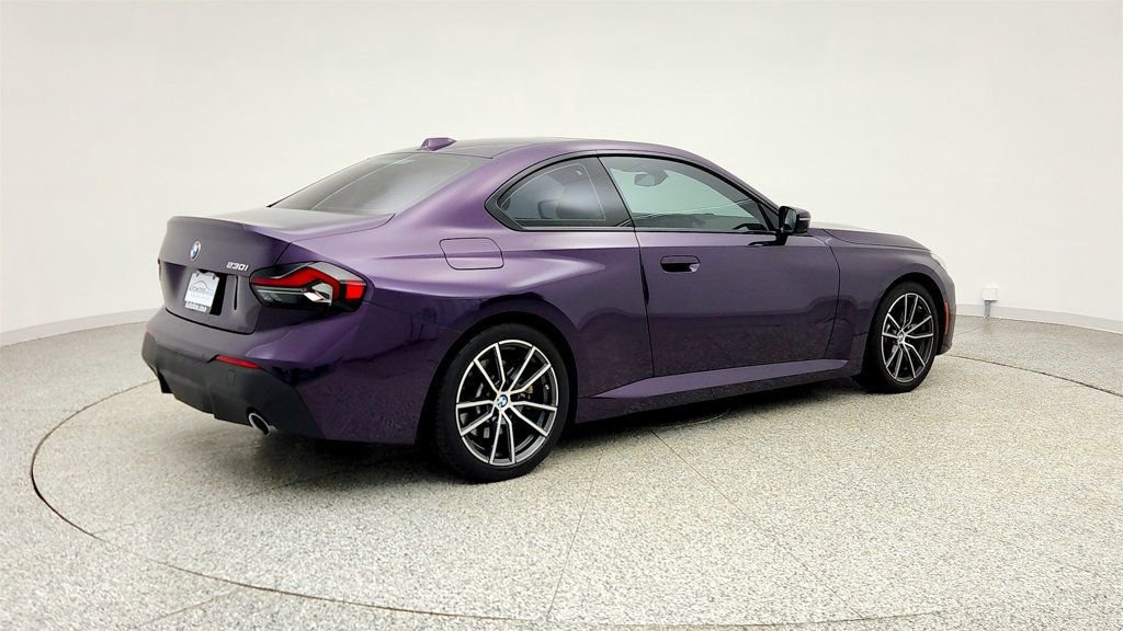 Used 2023 BMW 230i Coupe w/ Convenience Package image 5