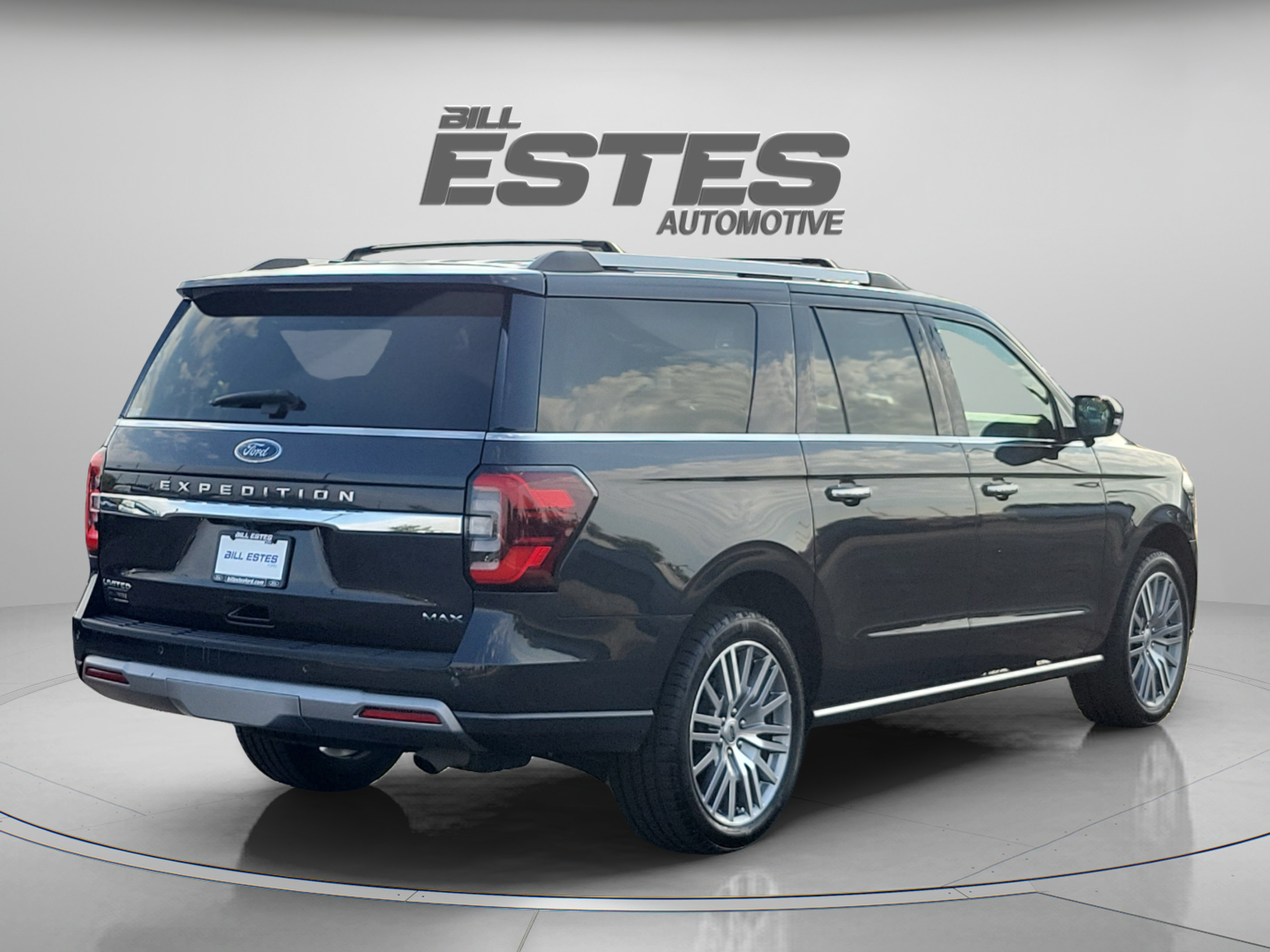 Used 2022 Ford Expedition Max Limited AWD/4WD image 4