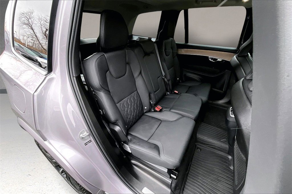 Used 2026 Volvo XC90 B5 Plus w/ Protection Package image 25