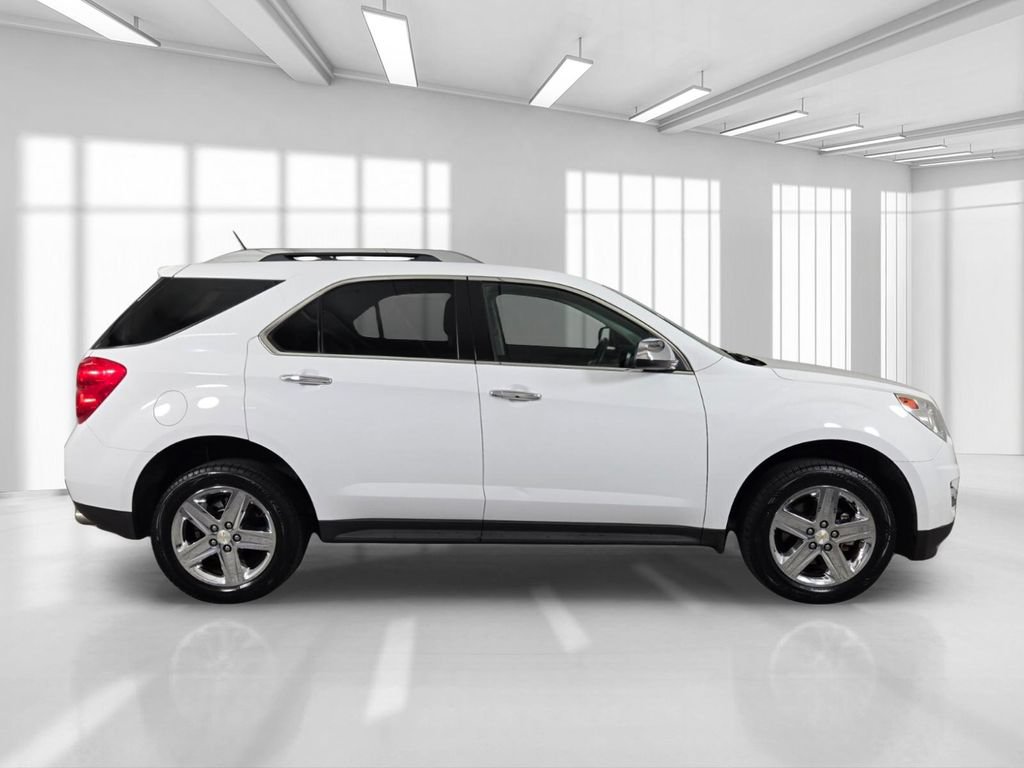 Used 2015 Chevrolet Equinox LTZ AWD/4WD image 9