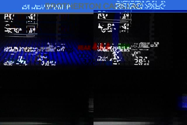 Used 2021 Toyota Corolla XSE image 18