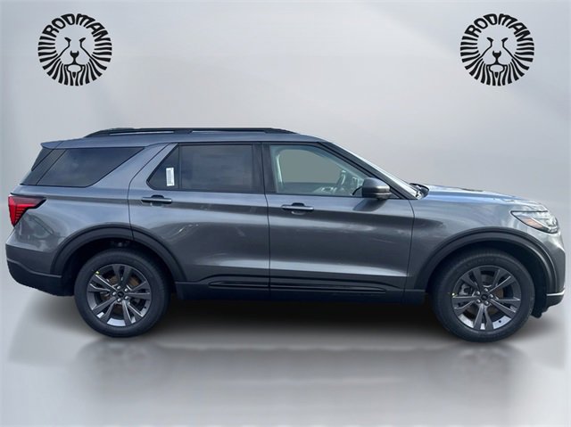 New 2026 Ford Explorer Active w/ Active Comfort Package image 4
