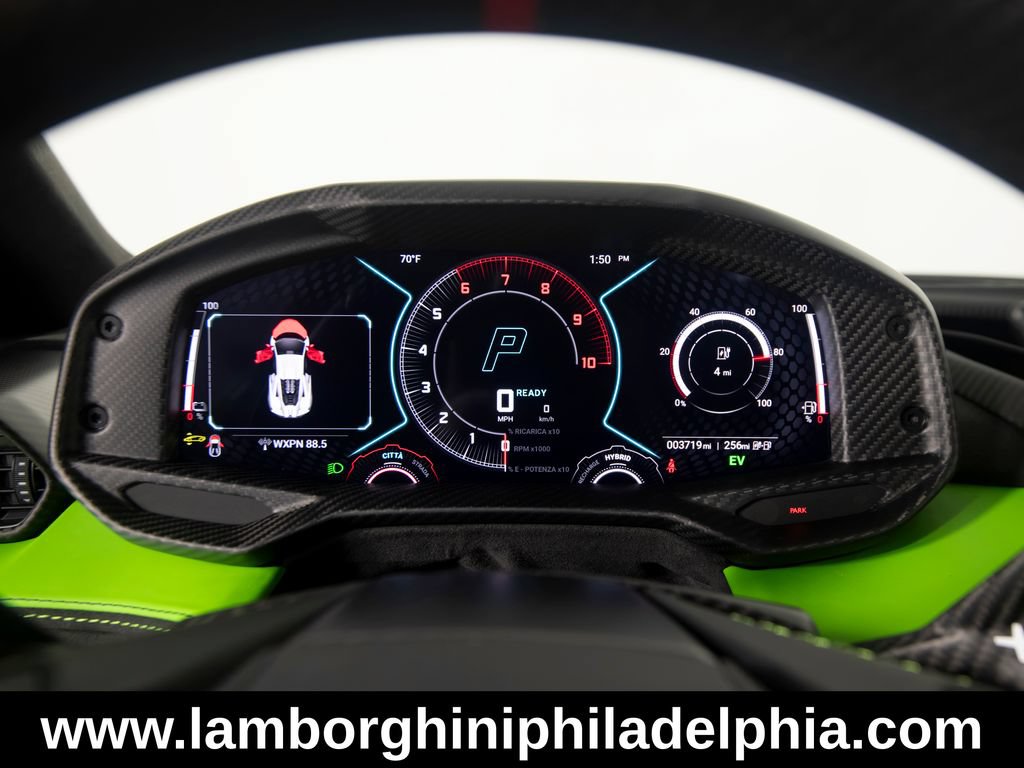 Used 2024 Lamborghini Revuelto AWD/4WD image 15