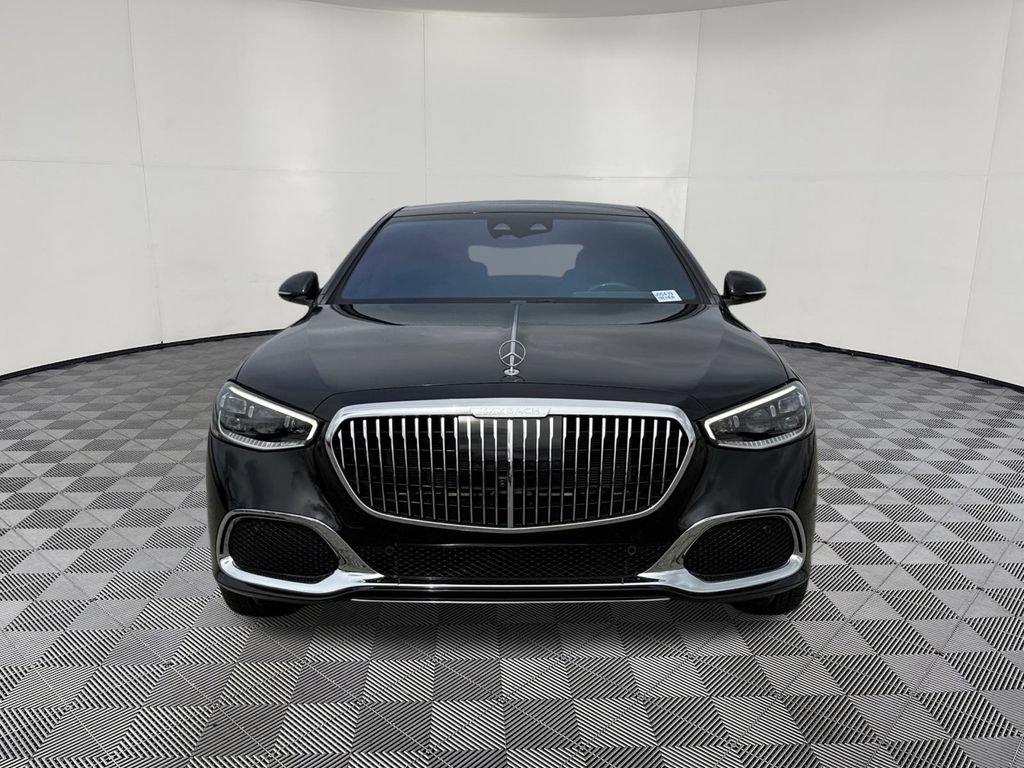 Used 2024 Mercedes-Benz Maybach S 580 4MATIC image 2