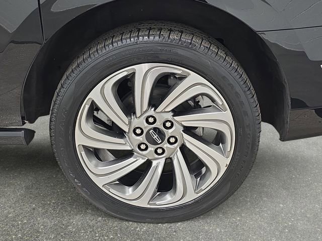Certified 2023 Lincoln Navigator L Reserve image 27