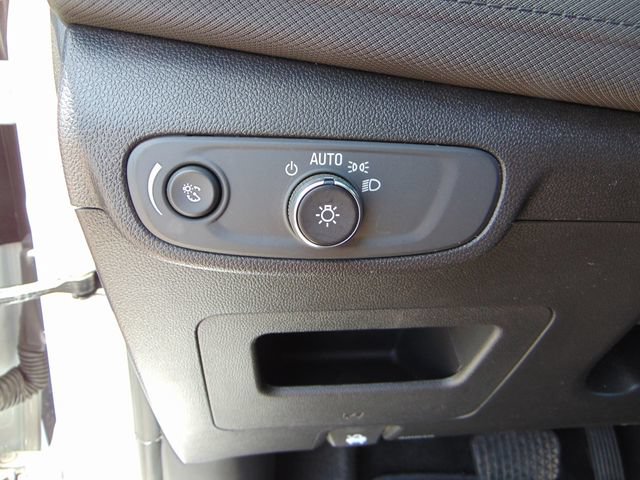 Used 2025 Chevrolet TrailBlazer LT AWD/4WD image 19