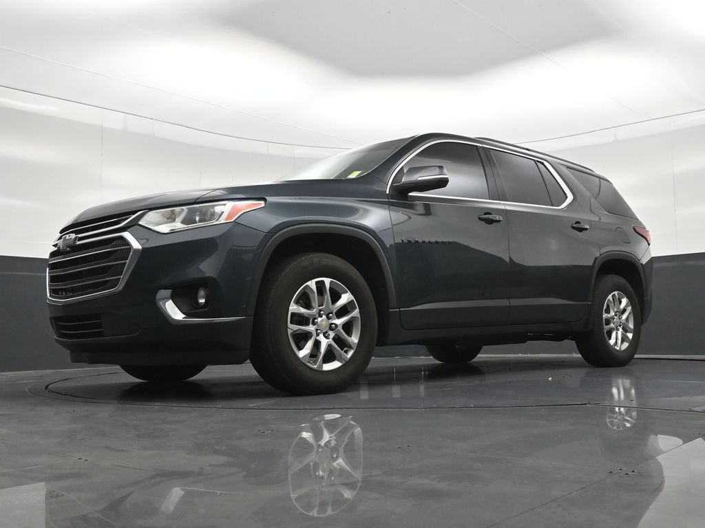Used 2021 Chevrolet Traverse LT FWD image 24