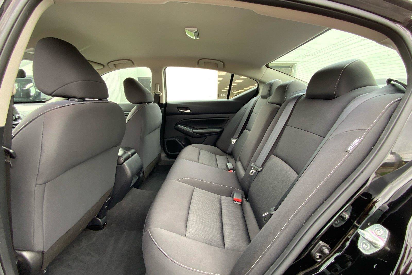 Used 2021 Nissan Altima 2.5 S FWD image 11