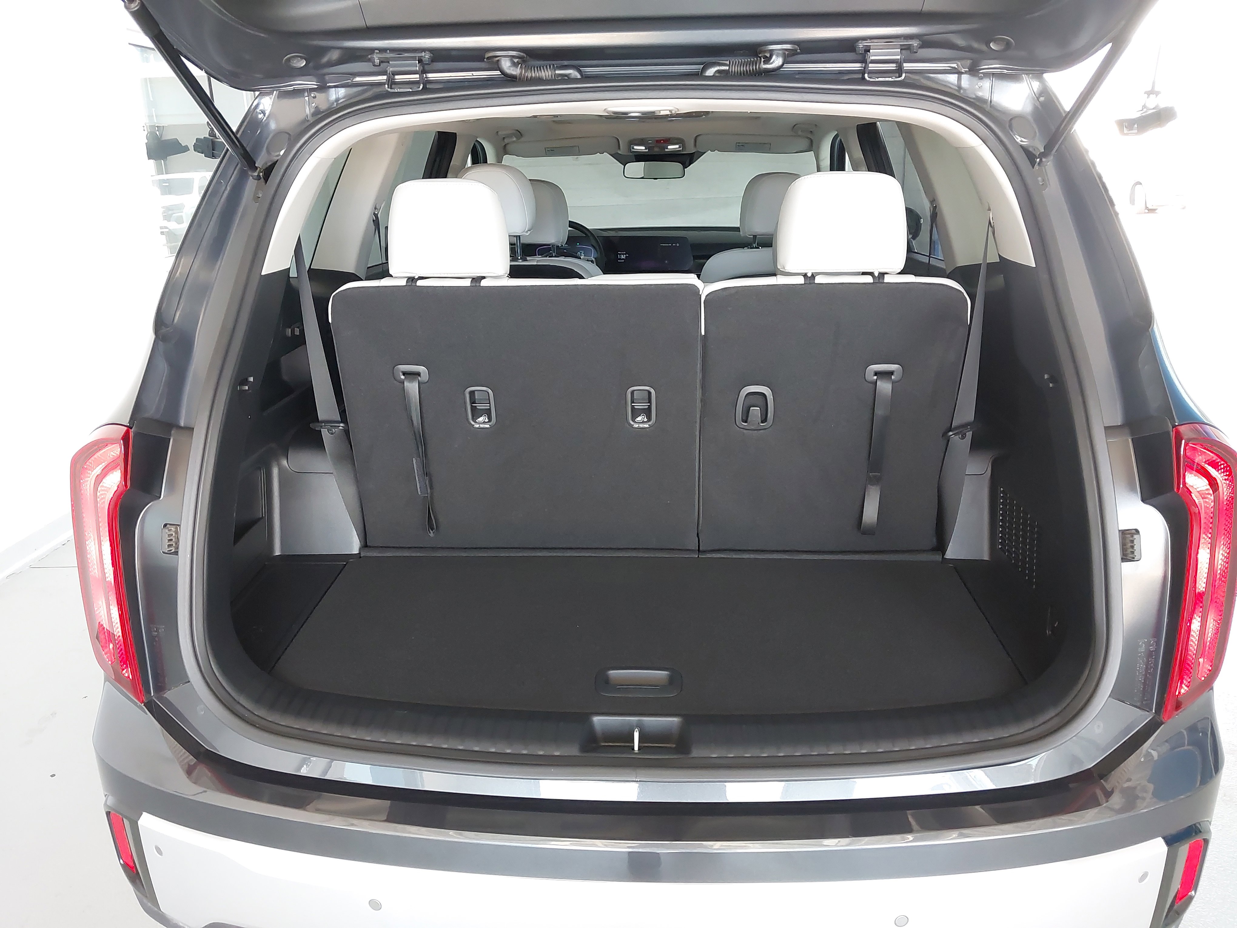 Used 2024 Kia Telluride S w/ S Sunroof Package image 27