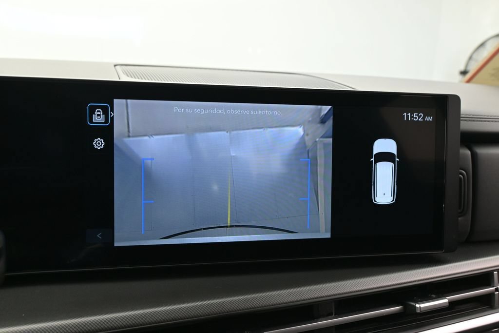 Used 2025 Hyundai Santa Fe SE FWD image 19