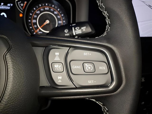 New 2025 Jeep Gladiator Sport image 14