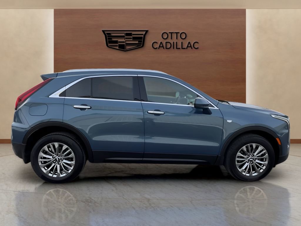 Certified 2024 Cadillac XT4 Premium Luxury image 6