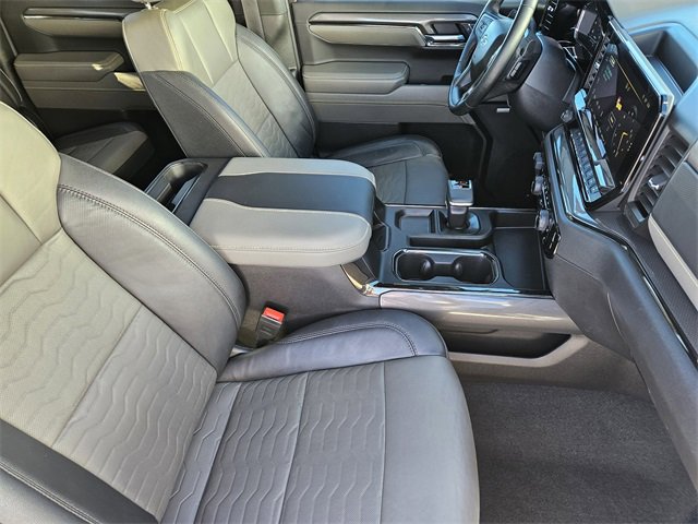 Used 2024 Chevrolet Silverado 1500 ZR2 image 14