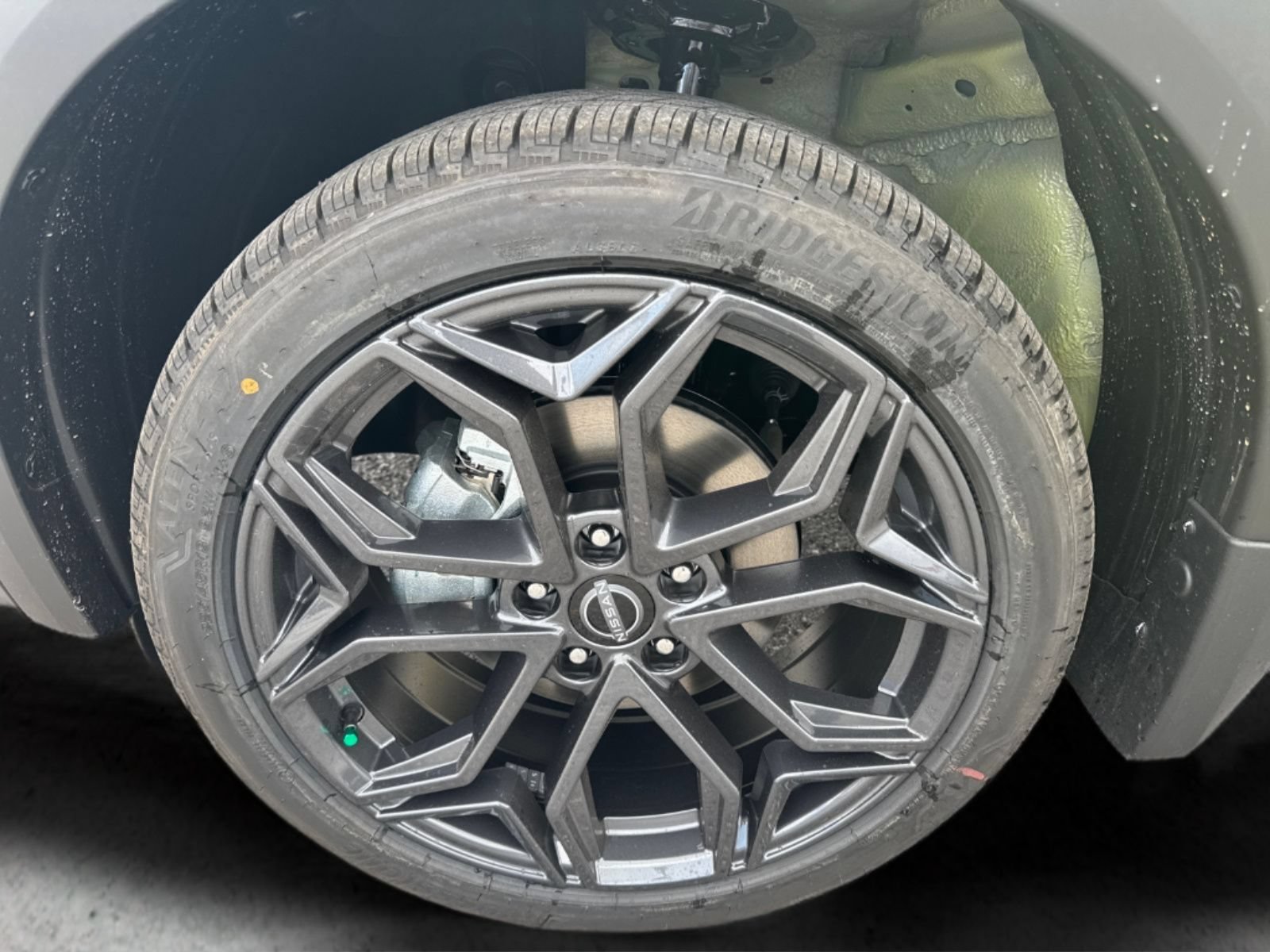 New 2026 Nissan Kicks SR w/ SR Premium Package FWD image 31