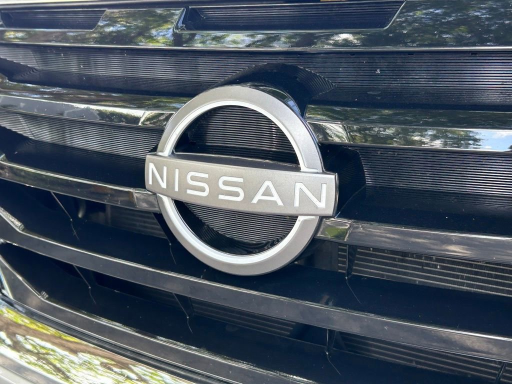 Used 2025 Nissan Pathfinder SV image 28