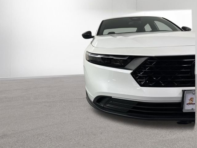 Certified 2025 Honda Accord Sport image 30
