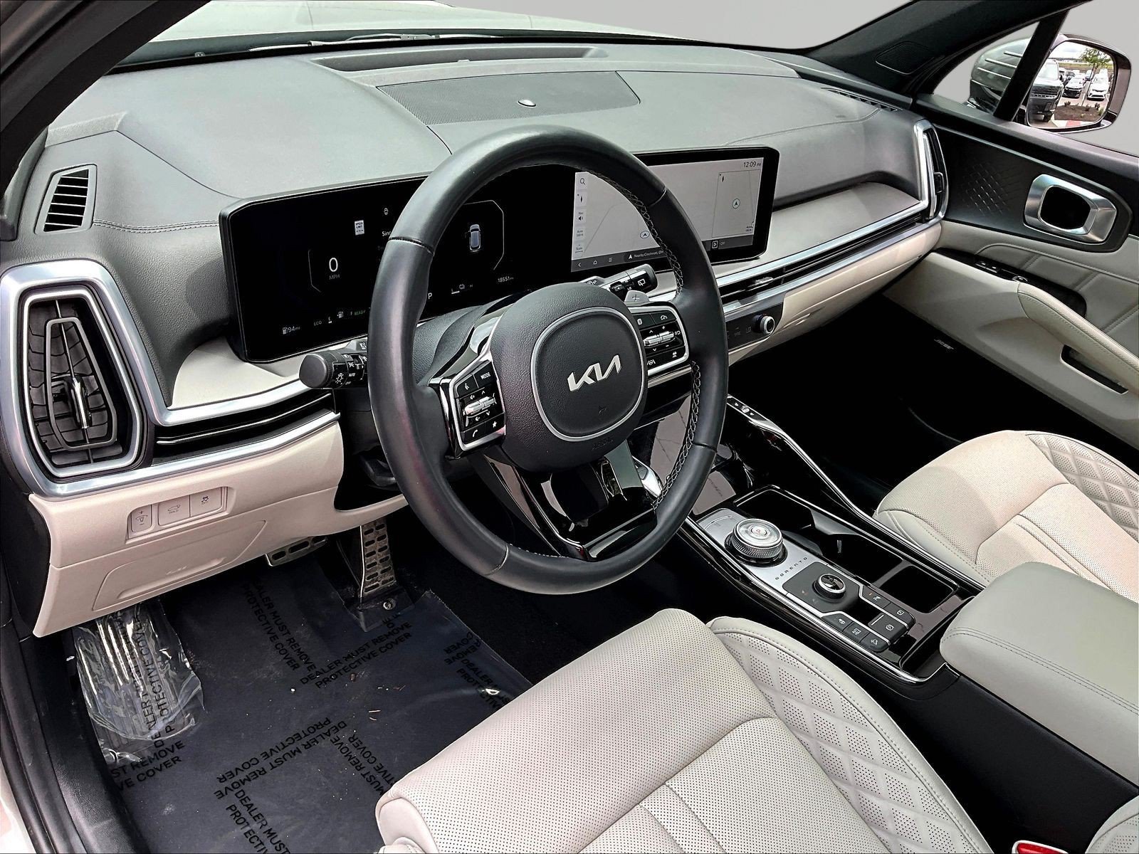 Certified 2025 Kia Sorento SX Prestige AWD/4WD image 17