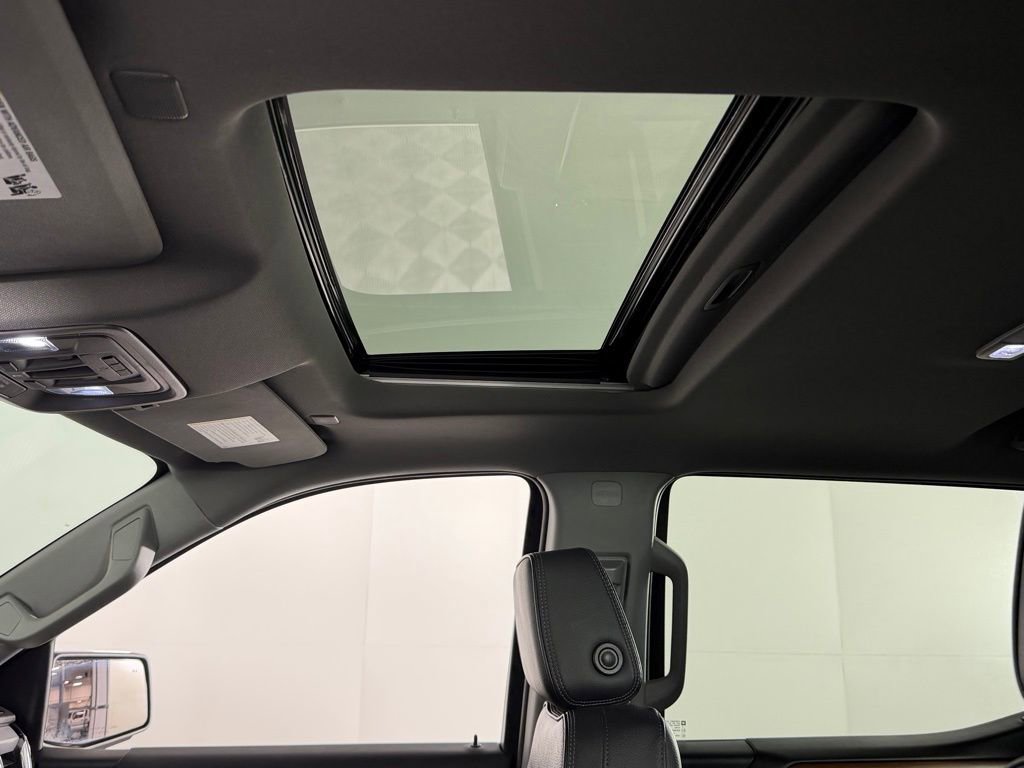 Used 2023 GMC Sierra 1500 Denali w/ Denali Reserve Package image 24