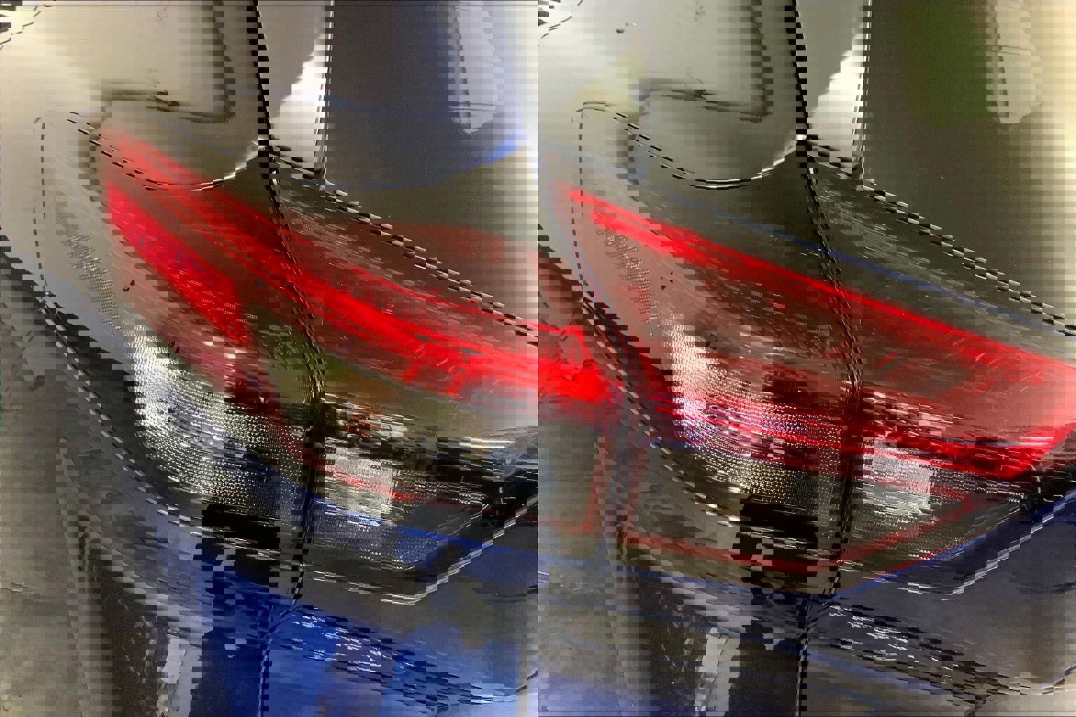 Used 2025 Nissan Rogue SV image 27