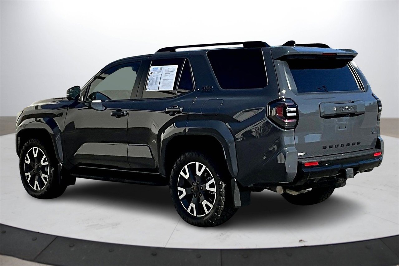 Used 2025 Toyota 4Runner TRD Sport image 6