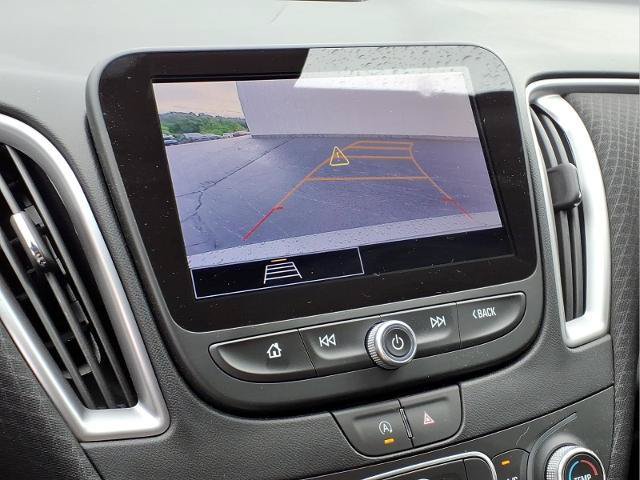 Used 2025 Chevrolet Malibu RS FWD image 13