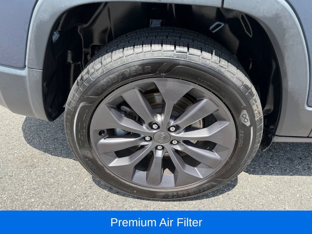 Certified 2021 Jeep Cherokee Latitude Lux 80th Anniv w/ Quick Order Package 26U 80TH AWD/4WD image 15
