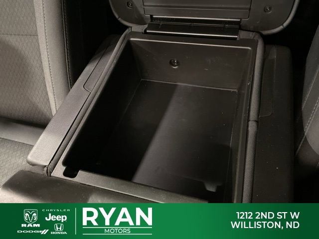 Used 2021 GMC Sierra 2500 SLE w/ SLE Value Package; image 23