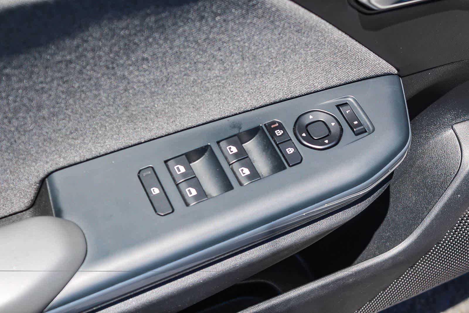 Used 2025 Kia K4 EX FWD image 27