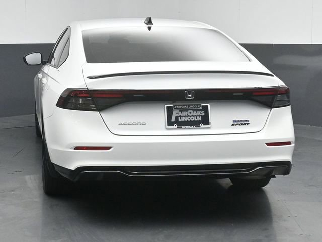 Used 2025 Honda Accord Sport image 6