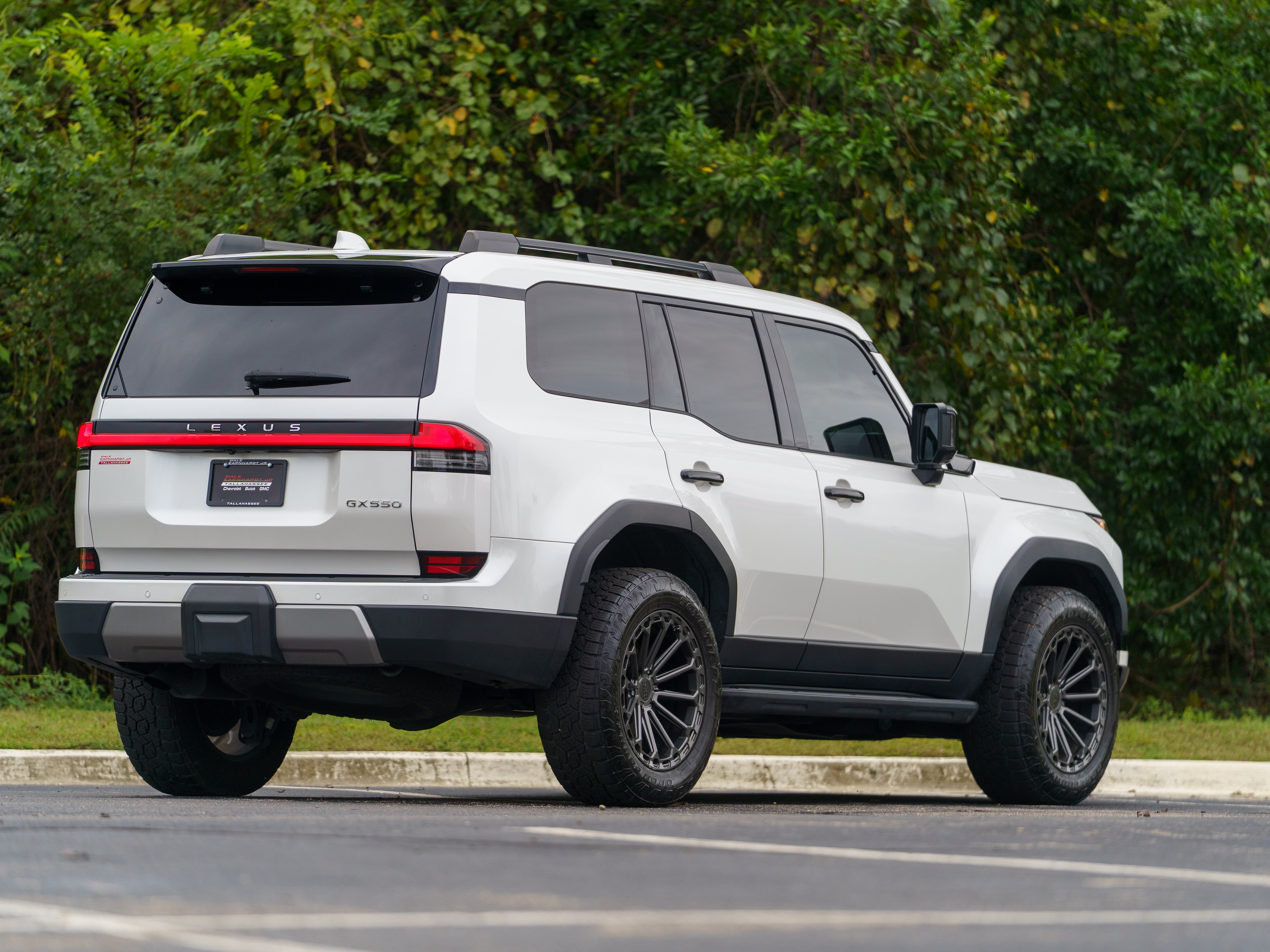 Used 2024 Lexus GX 550 AWD/4WD image 48