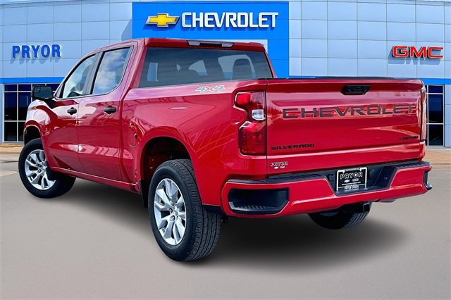 New 2026 Chevrolet Silverado 1500 Custom w/ LPO, Dark Essentials Package image 3