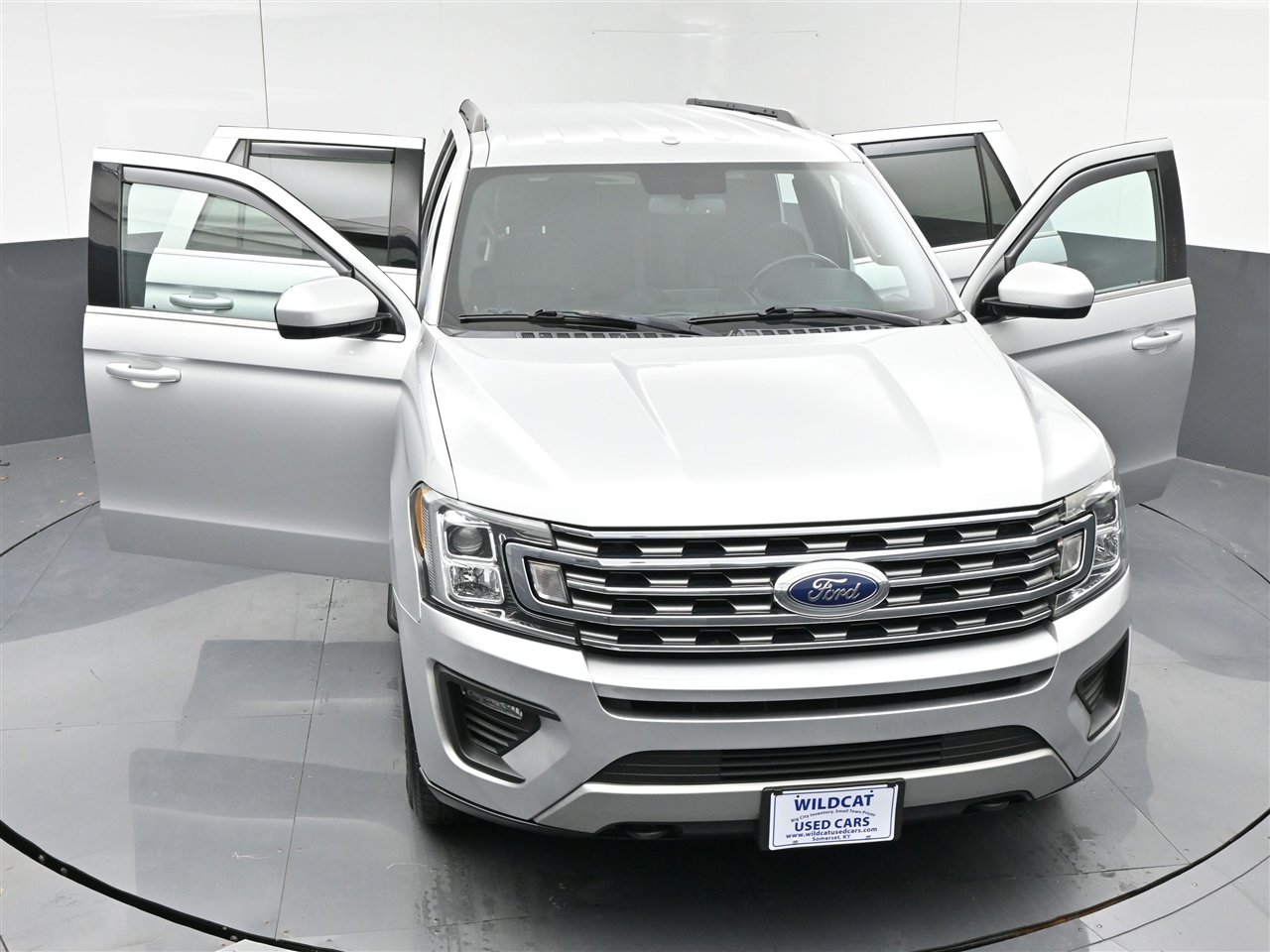 Used 2019 Ford Expedition Max XLT image 39