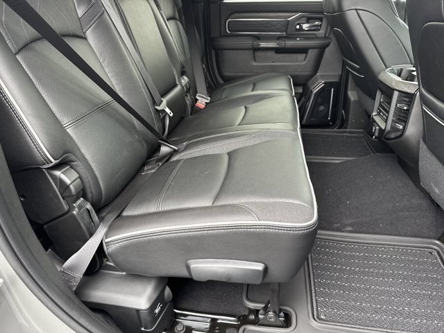 New 2026 RAM 3500 Limited AWD/4WD image 15