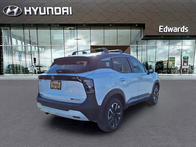 Used 2025 Nissan Kicks SR image 7