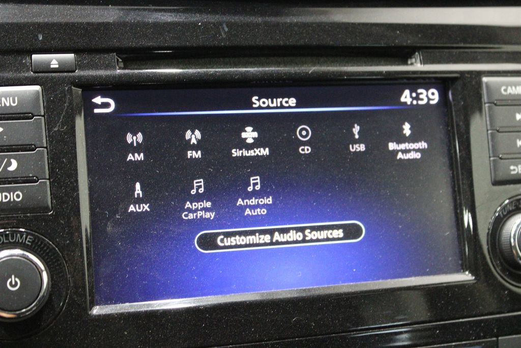 Used 2020 Nissan Rogue SV image 33