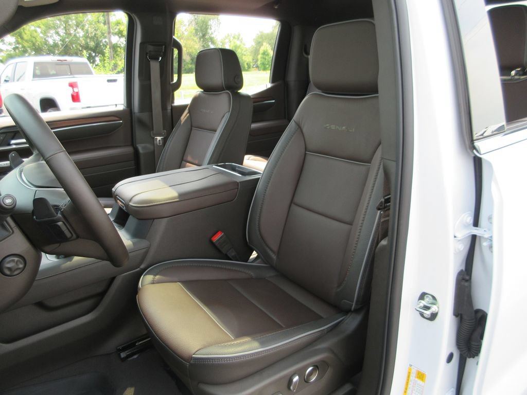 Certified 2026 GMC Sierra 1500 Denali w/ Denali Reserve Package AWD/4WD image 24