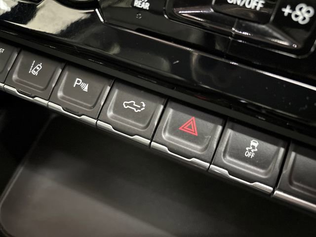 Used 2024 GMC Sierra 2500 Denali w/ Denali Reserve Package image 33