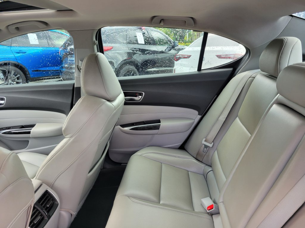 Used 2020 Acura TLX FWD image 10