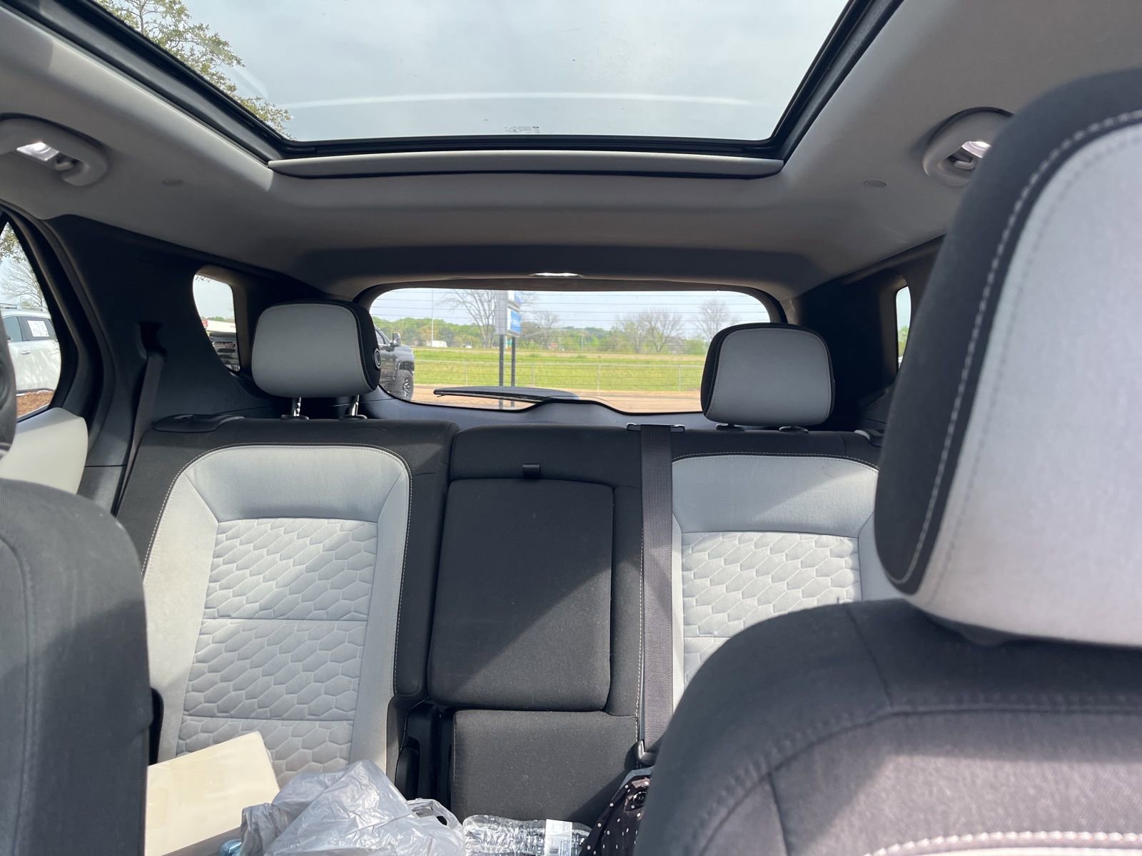 Used 2018 Chevrolet Equinox LT image 26