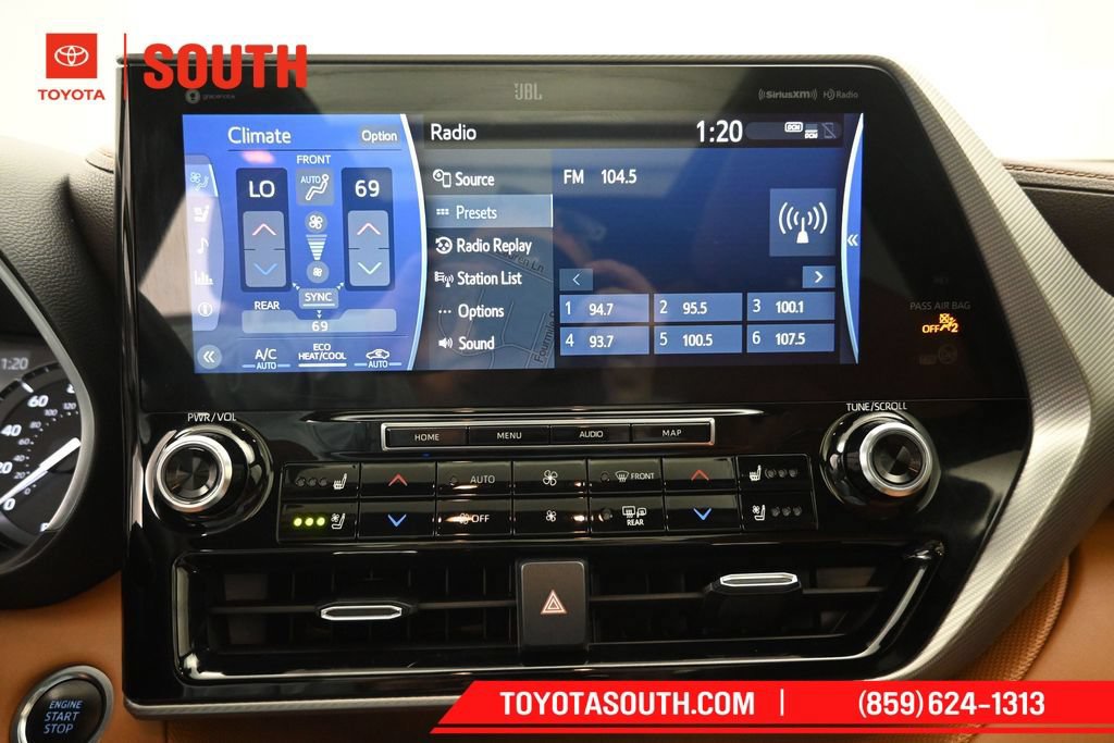 Used 2020 Toyota Highlander Platinum AWD/4WD image 16