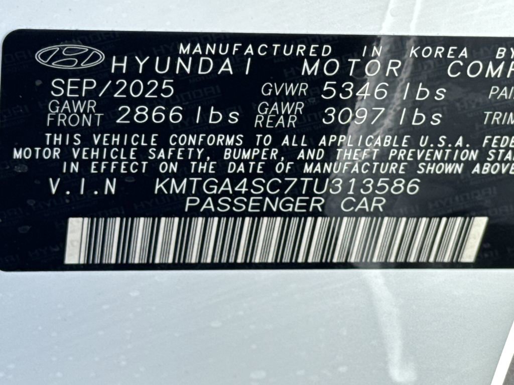 New 2026 Genesis G80 2.5T image 32