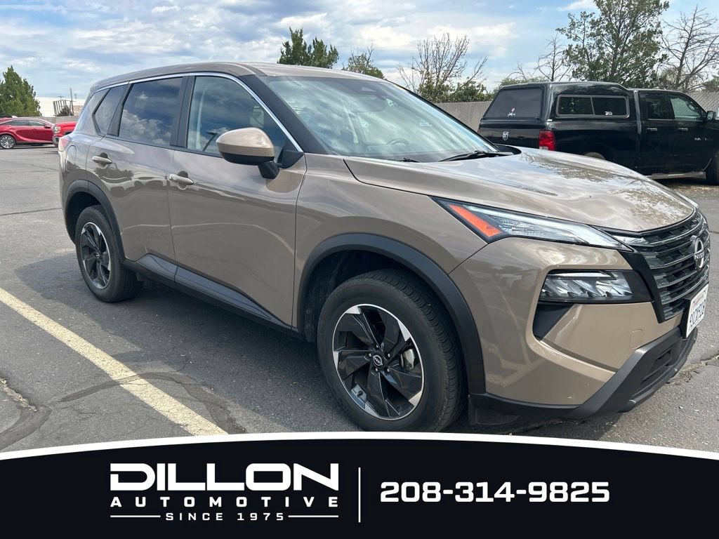 Used 2025 Nissan Rogue SV AWD/4WD image 22