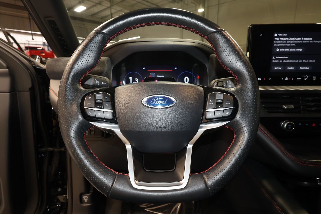 Used 2025 Ford Explorer ST-Line image 10