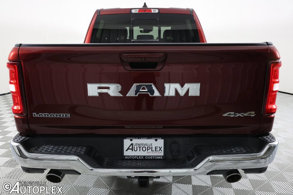 Used 2025 RAM 1500 Laramie AWD/4WD image 6
