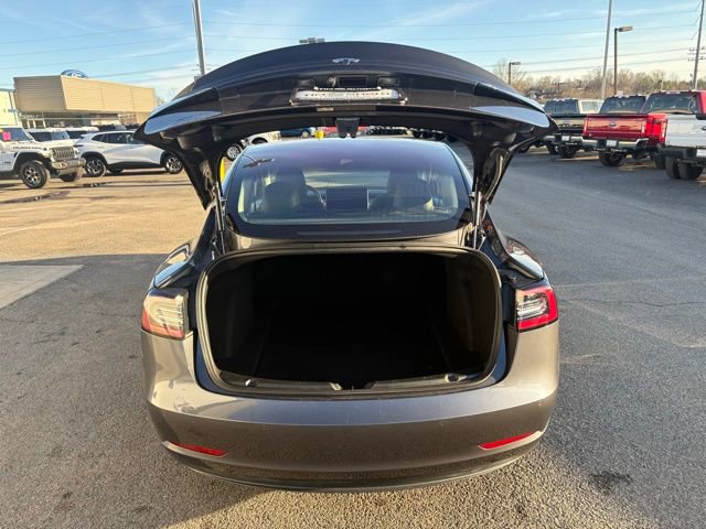 Used 2018 Tesla Model 3 Long Range image 30